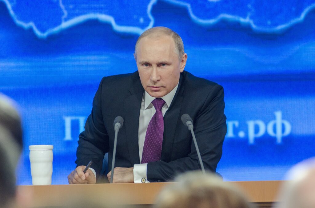 Trêve de paix Paix, le président Russe a déclaré lors de la conférence tenue au sommet du Kazakhstan n'a pour intention de détruire l'Ukraine.