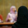 Interdiction de porter l'abaya dans les salles d'examen en Arabie Saoudite