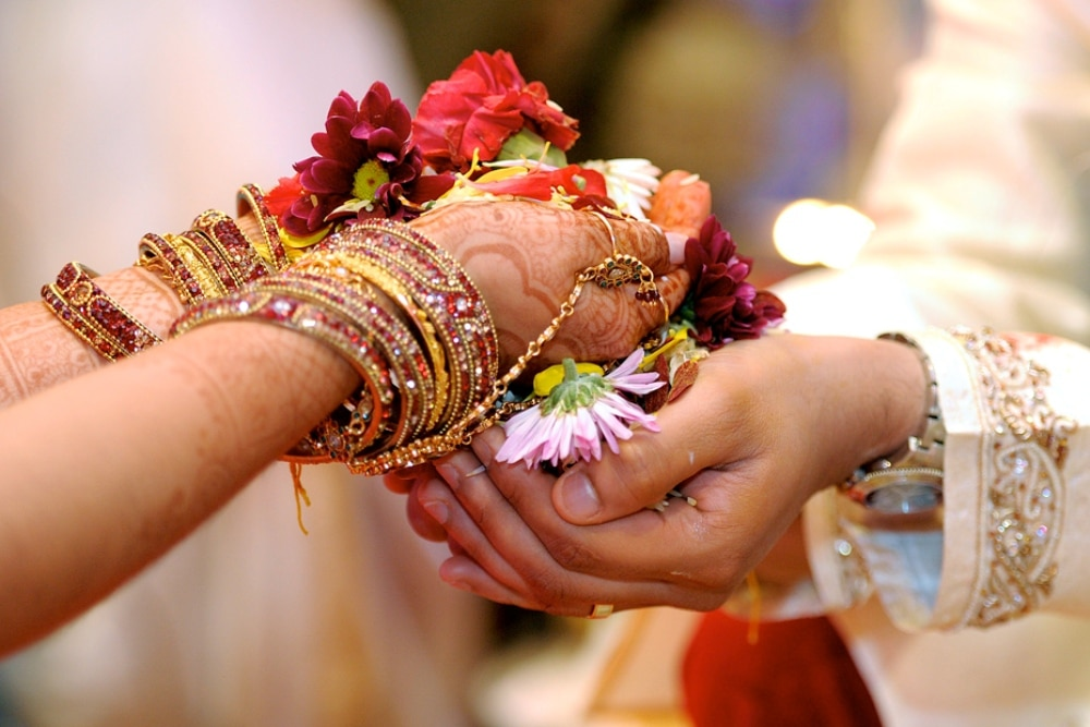  Mise en place d'un nouveau code pénal interdisant les relations hors mariage en Indonésie