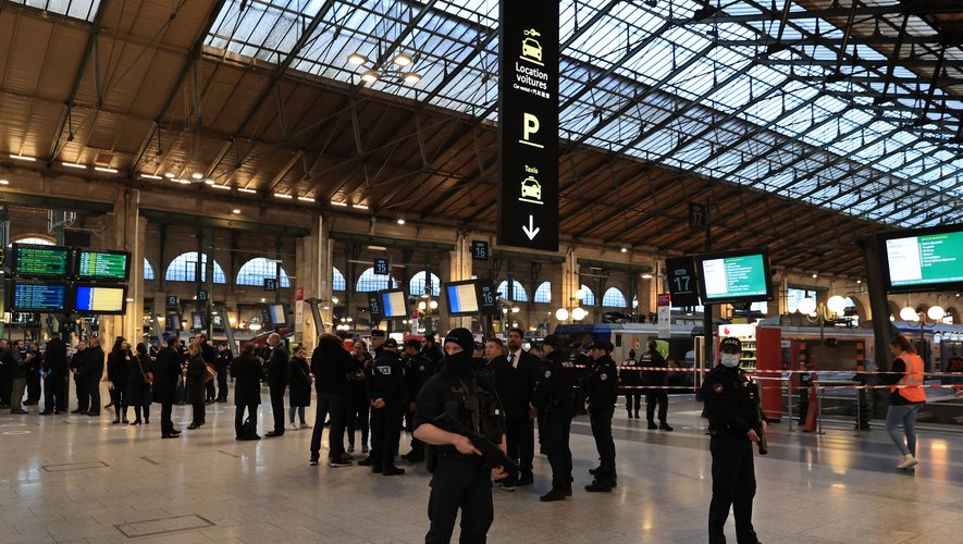 Attaque au couteau à la Gare du Nord