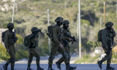 Les forces armées Israéliennes tirent sur 1 Palestinien et arrêtent 11 autres